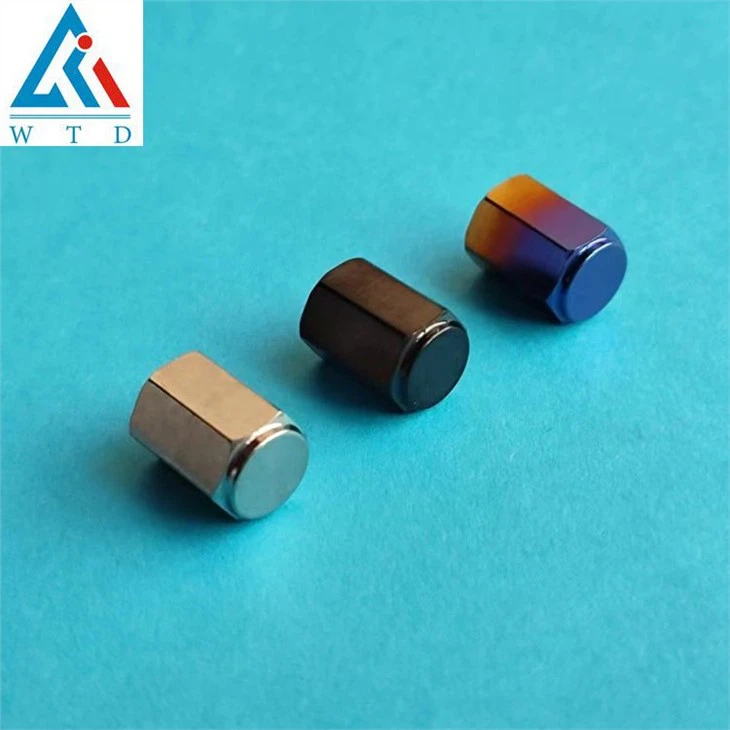 M7 titan ventildekselmuttere